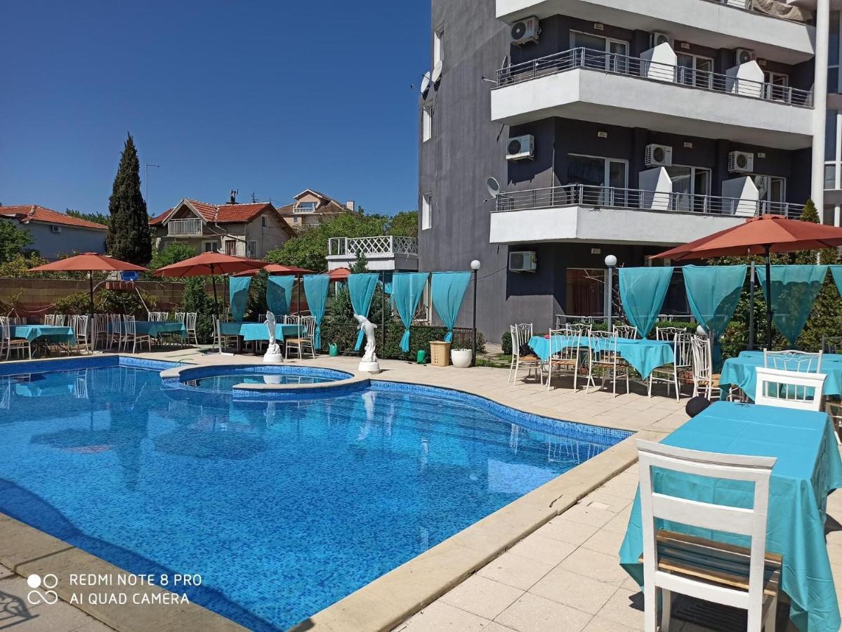 Apartments Devora 1 & Bar & Restaurant Varna ภายนอก รูปภาพ